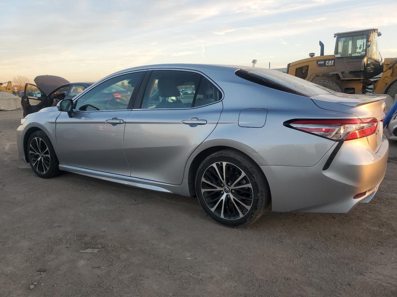 2018 Toyota Camry L VIN: 4T1B11HK9JU094158 Lot: 80229254