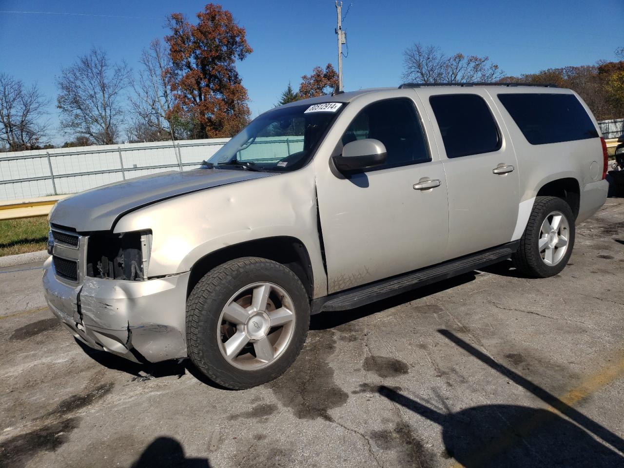 3GNFK16318G203795 2008 Chevrolet Suburban K1500 Ls