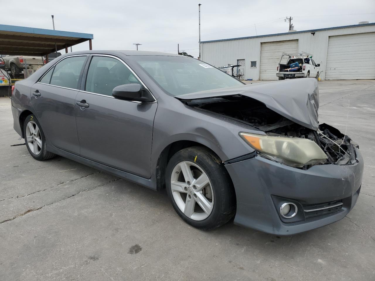 2014 Toyota Camry L VIN: 4T1BF1FKXEU440891 Lot: 82409434