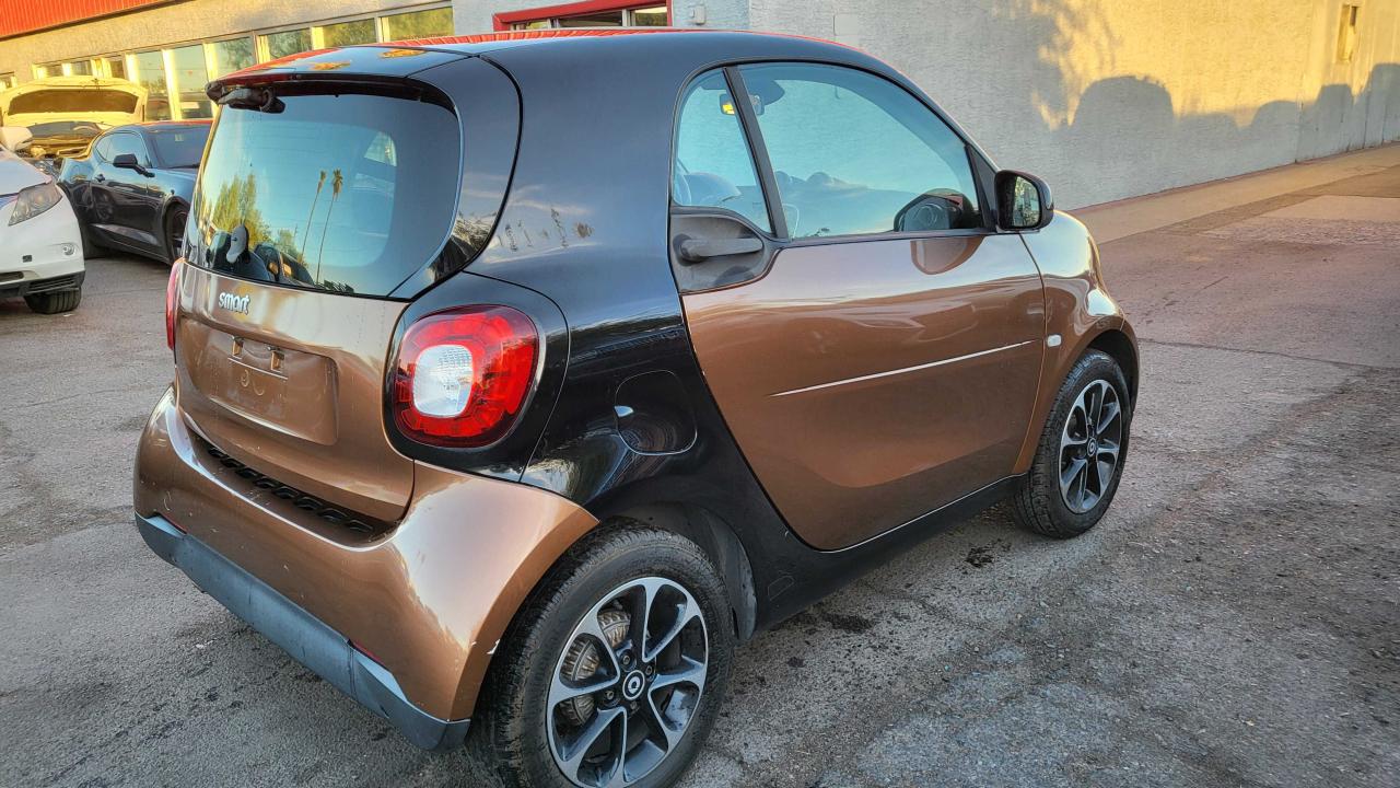 2016 Smart Fortwo VIN: WMEFJ5DA2GK074057 Lot: 79737914