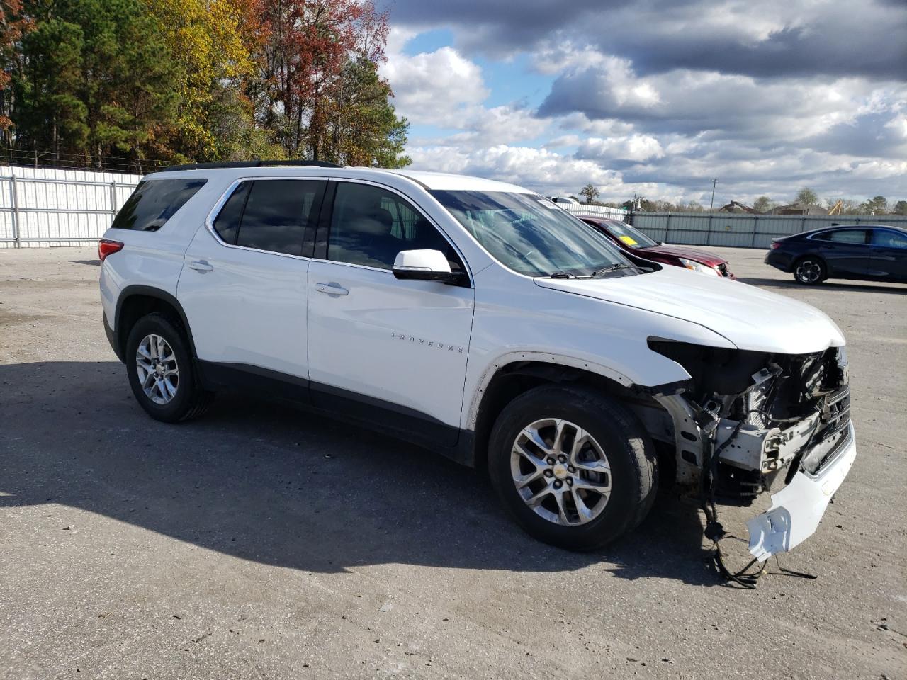 2019 Chevrolet Traverse Lt VIN: 1GNERGKW0KJ168408 Lot: 80698904