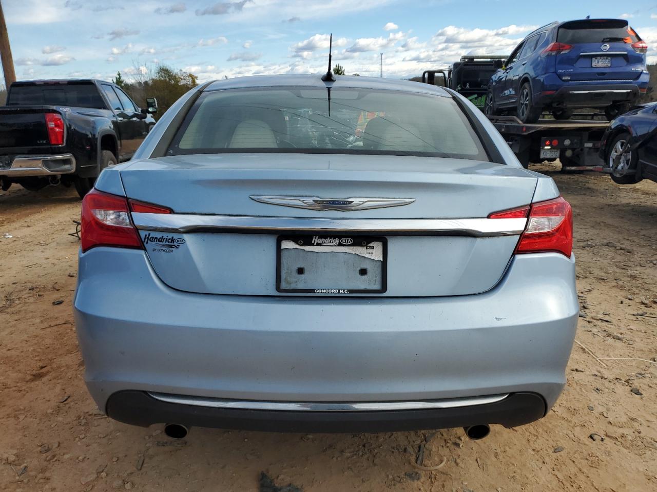 2012 Chrysler 200 Touring VIN: 1C3CCBBG4CN329158 Lot: 81966784