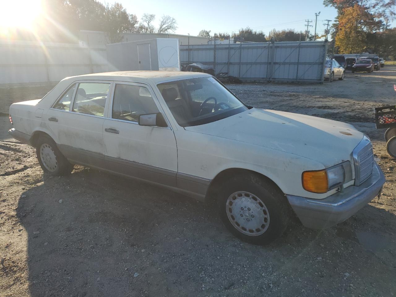 1986 Mercedes-Benz 420 Sel VIN: WDBCA35D3GA200123 Lot: 81694694