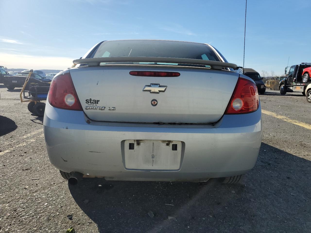 2005 Chevrolet Cobalt Ls VIN: 1G1AL52F357639393 Lot: 80739474