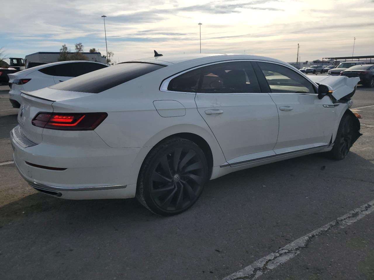 2020 Volkswagen Arteon Sel R-Line VIN: WVWHR7AN4LE014194 Lot: 82664884