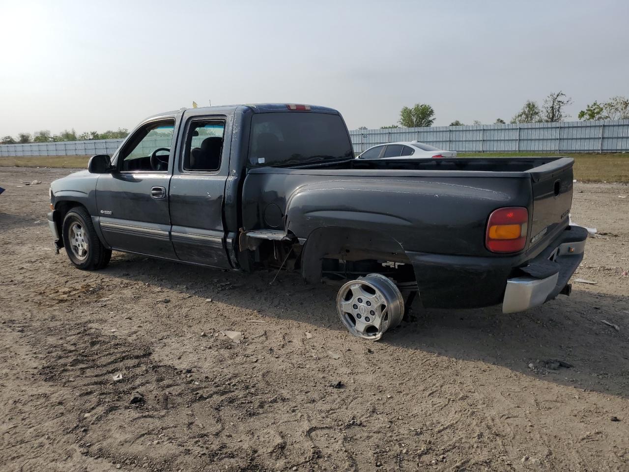 2000 Chevrolet Silverado C1500 VIN: 2GCEC19T6Y1405277 Lot: 81616854