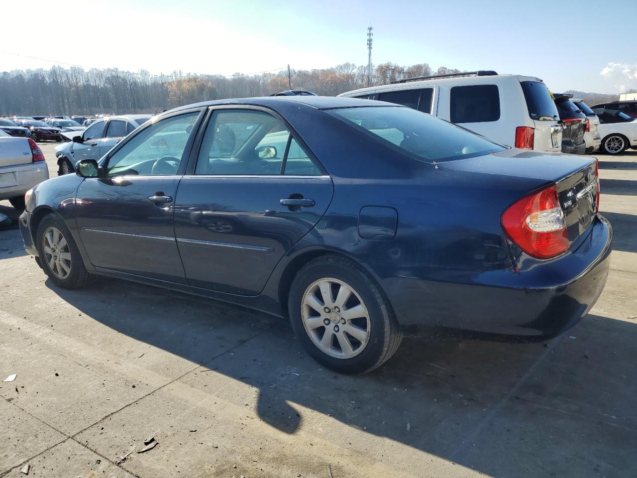 2004 Toyota Camry Le VIN: 4T1BF30K44U068547 Lot: 81228784