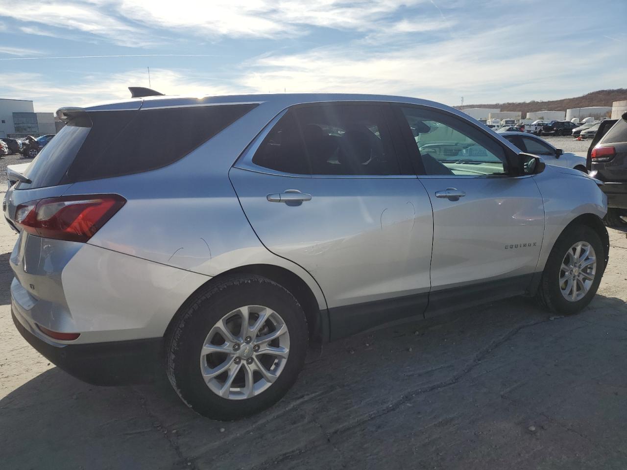 2020 Chevrolet Equinox Lt VIN: 3GNAXKEV0LS635028 Lot: 81970854