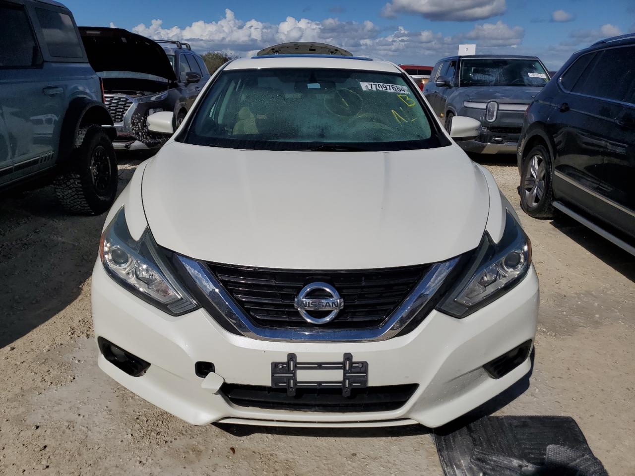 1N4AL3AP1JC140346 2018 Nissan Altima 2.5