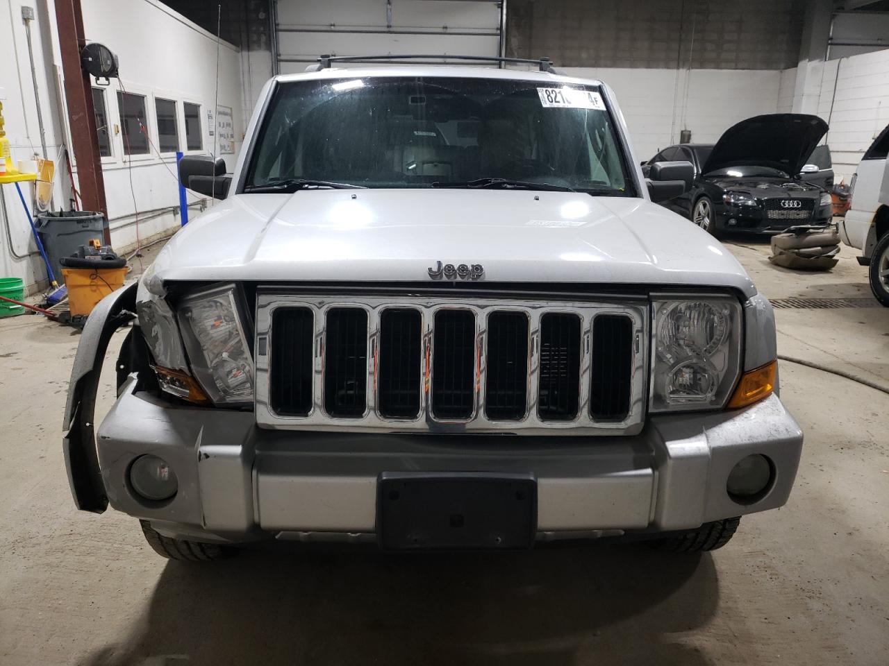 2007 Jeep Commander Limited VIN: 1J8HG58P37C623563 Lot: 82100164