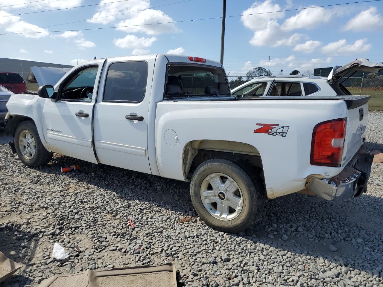 3GCPKSE37BG398569 2011 Chevrolet Silverado K1500 Lt