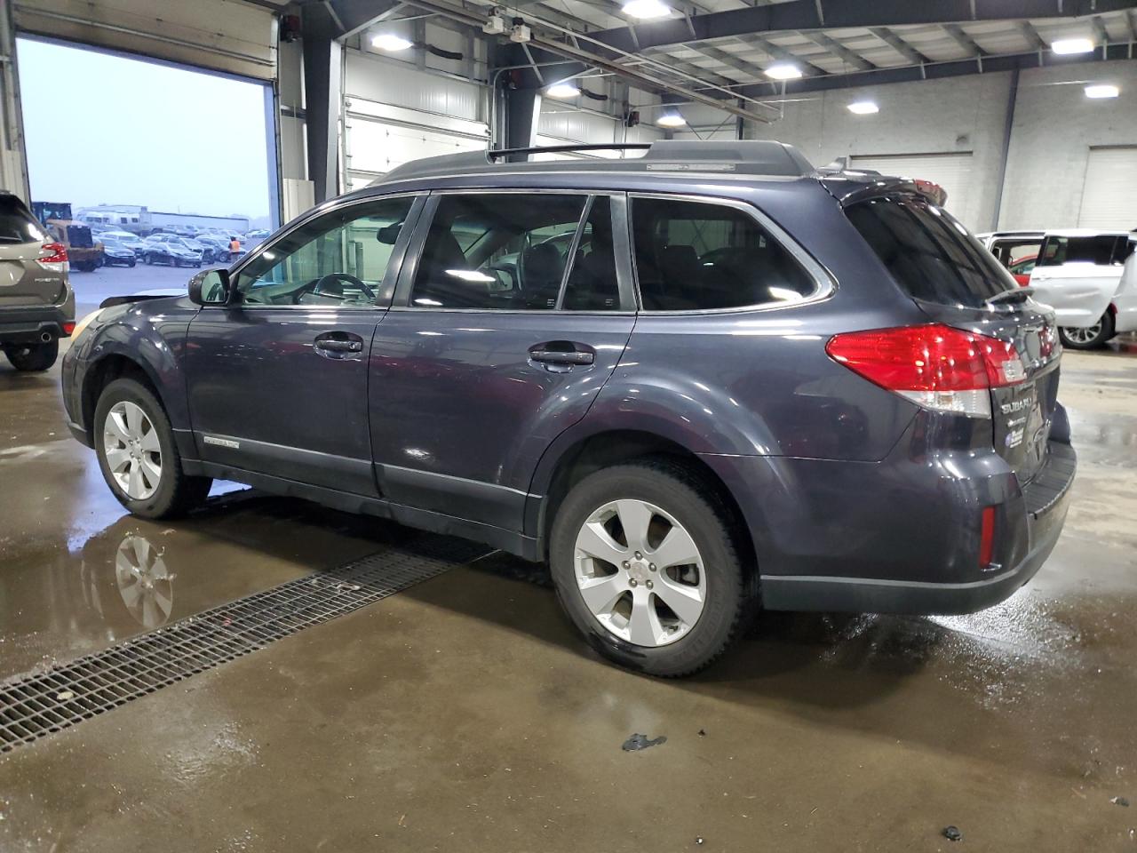 2011 Subaru Outback 2.5I Limited VIN: 4S4BRCKC0B3331794 Lot: 81164104