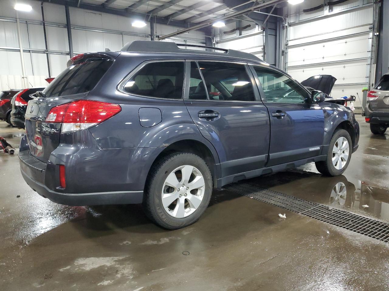 2011 Subaru Outback 2.5I Limited VIN: 4S4BRCKC0B3331794 Lot: 81164104