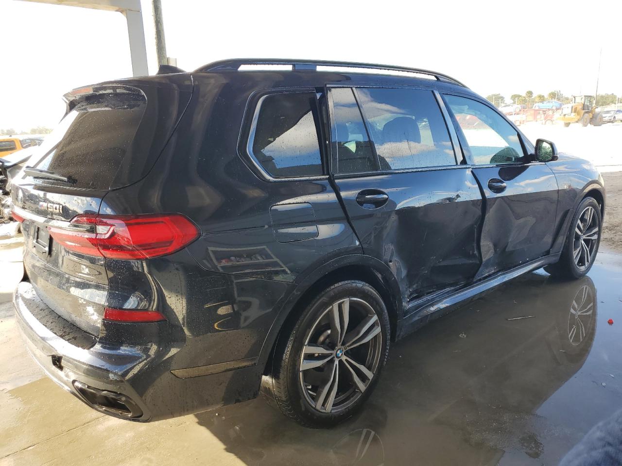 5UXCX6C06M9E29055 2021 BMW X7 M50I