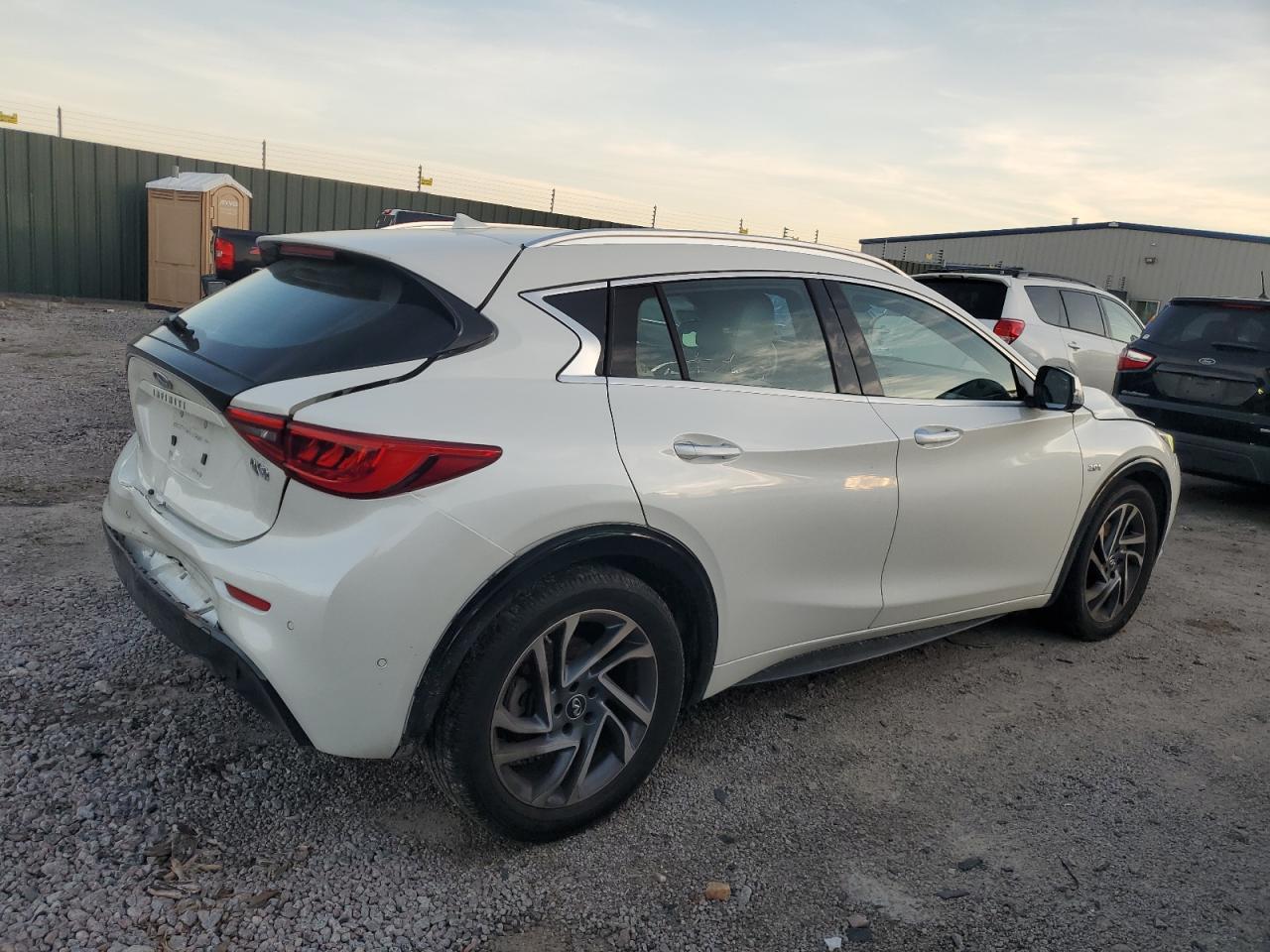 2018 Infiniti Qx30 Base VIN: SJKCH5CP1JA045047 Lot: 80106464