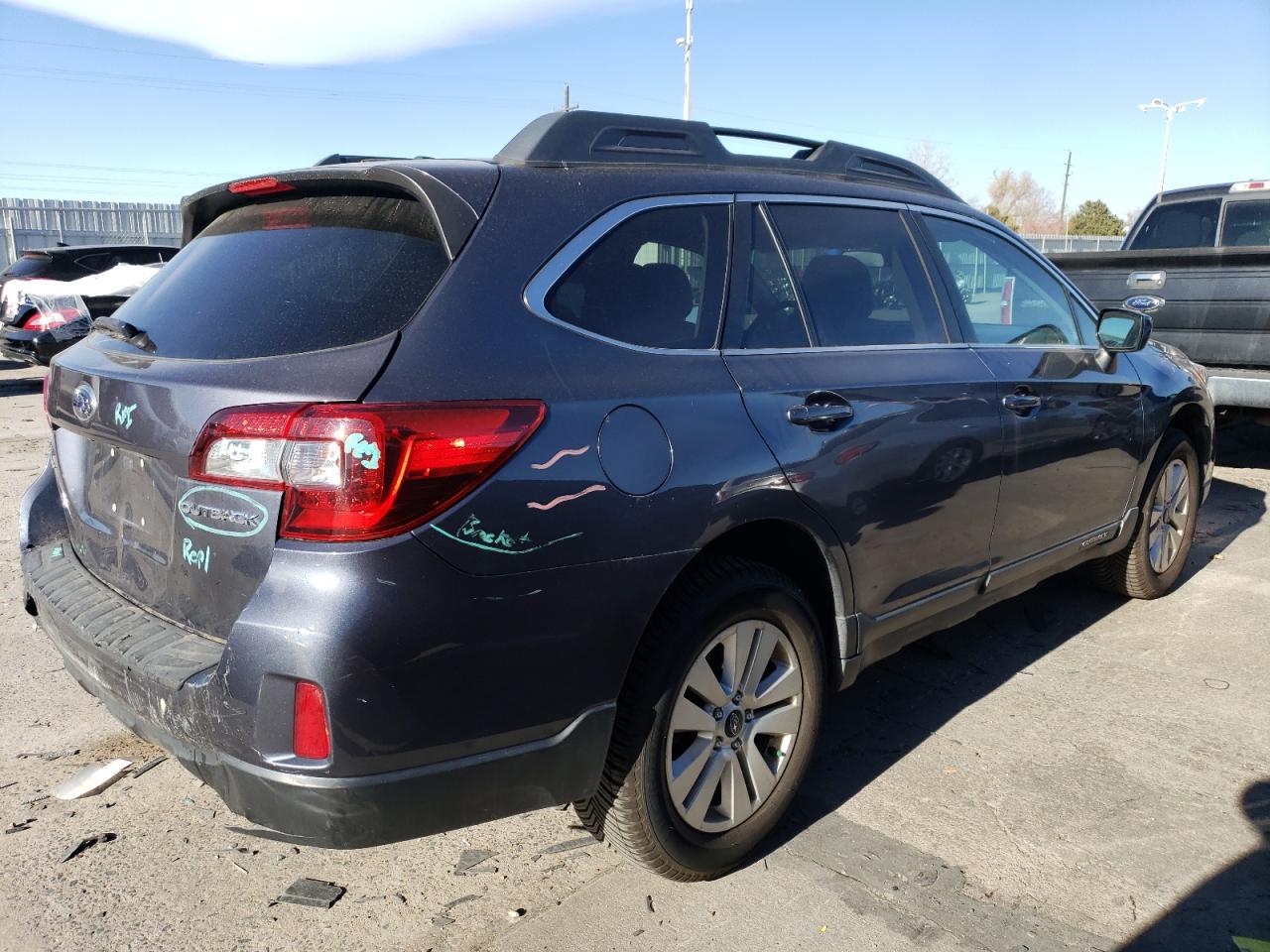 2015 Subaru Outback 2.5I Premium VIN: 4S4BSBCC8F3325423 Lot: 81295864