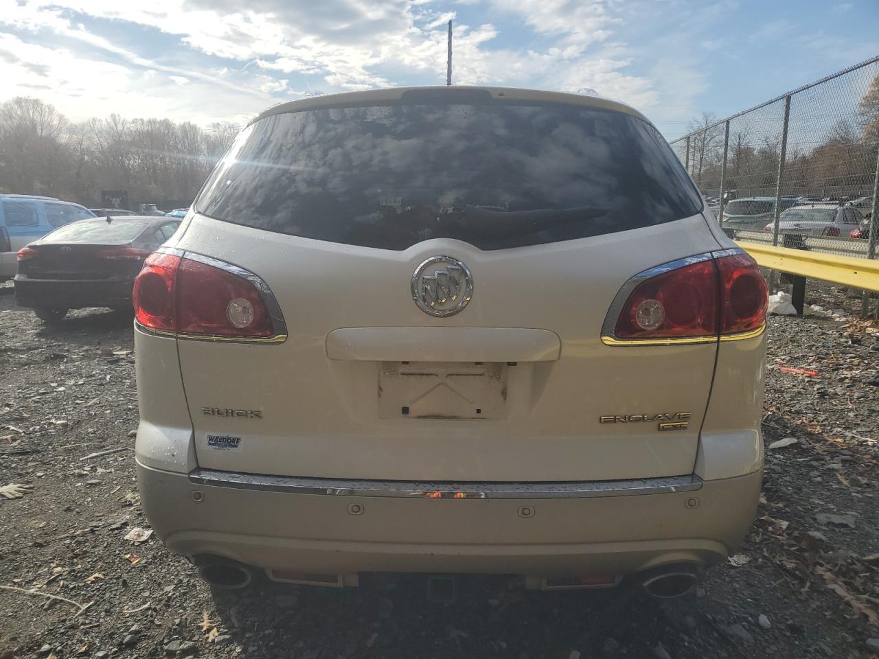 2011 Buick Enclave Cxl VIN: 5GAKVCED4BJ360233 Lot: 81911324