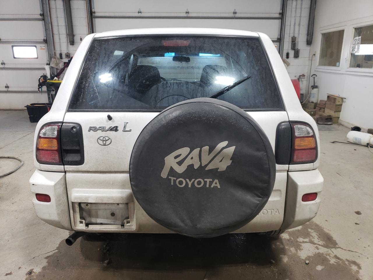 JT3GP10V6X7058857 1999 Toyota Rav4