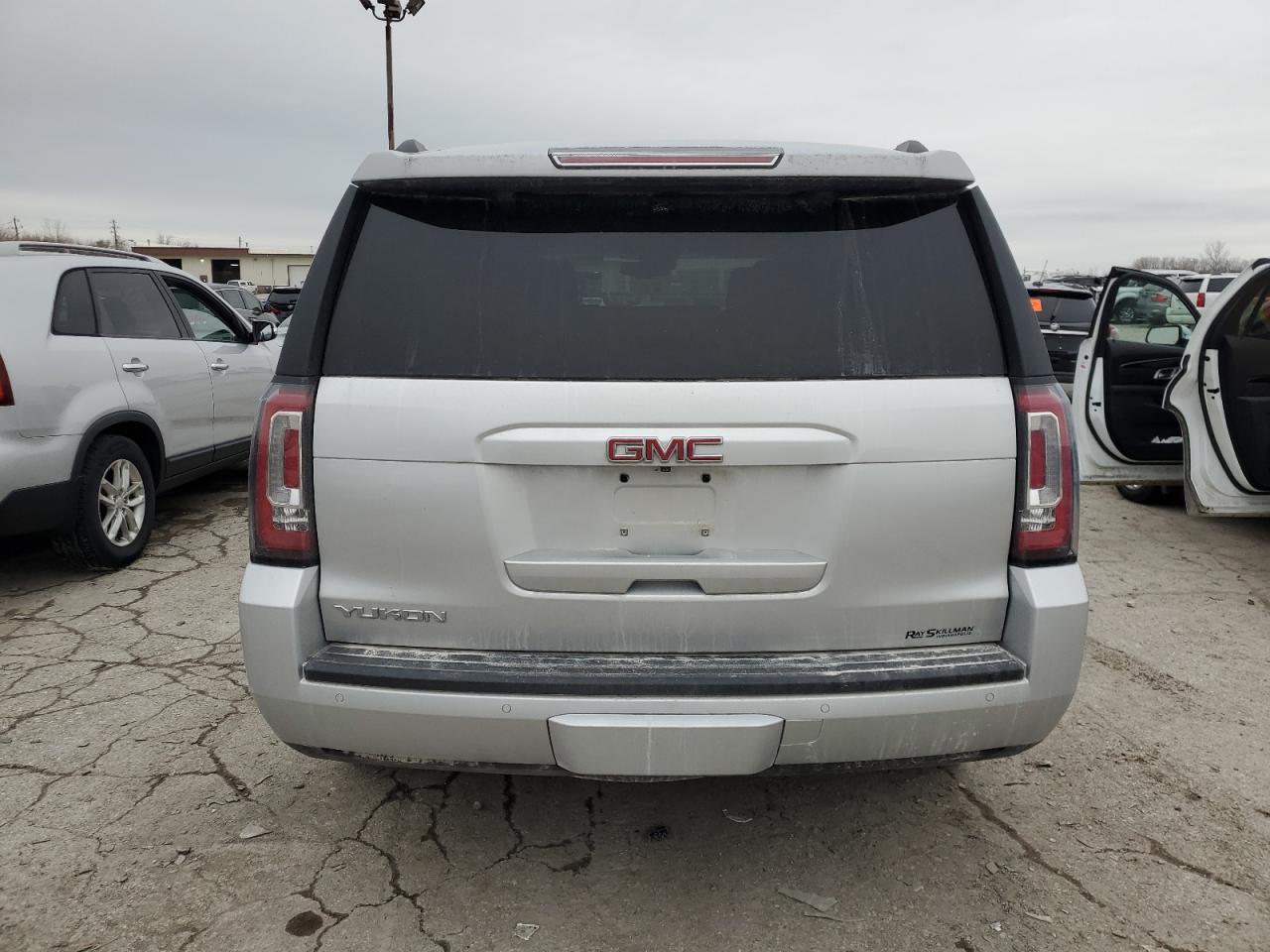 2015 GMC Yukon Sle VIN: 1GKS2AKC4FR228124 Lot: 82110204