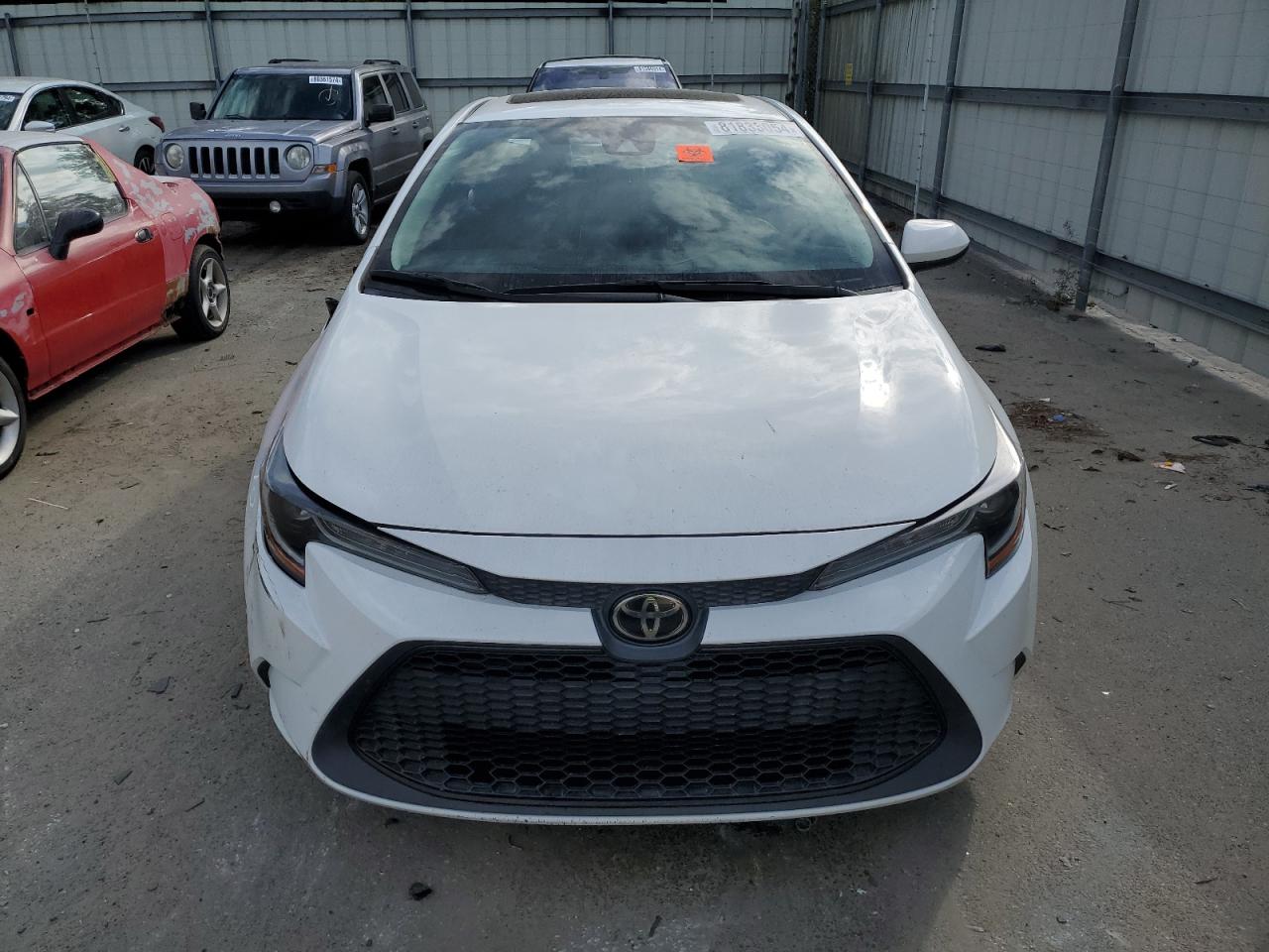 5YFHPRAE7LP087824 2020 Toyota Corolla Le