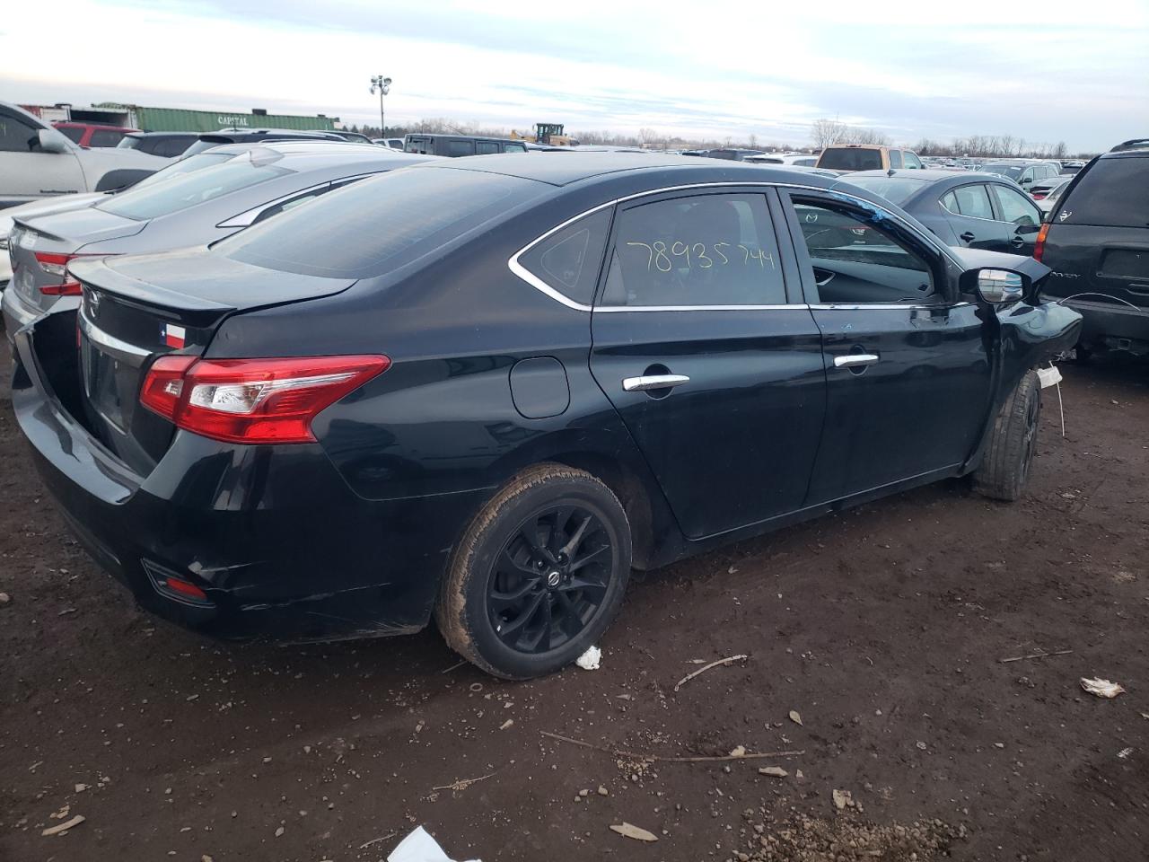 3N1AB7AP3JY303013 2018 Nissan Sentra S