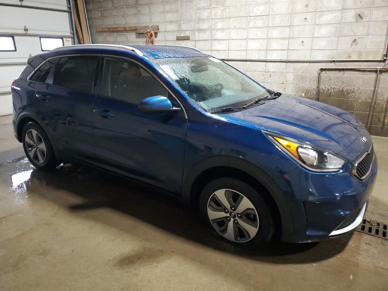 KNDCB3LC8K5335589 2019 Kia Niro Fe