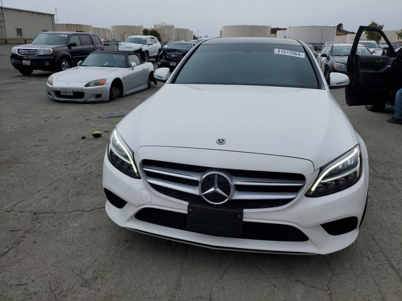 2019 Mercedes-Benz C 300 VIN: WDDWF8DB7KR516055 Lot: 81613964