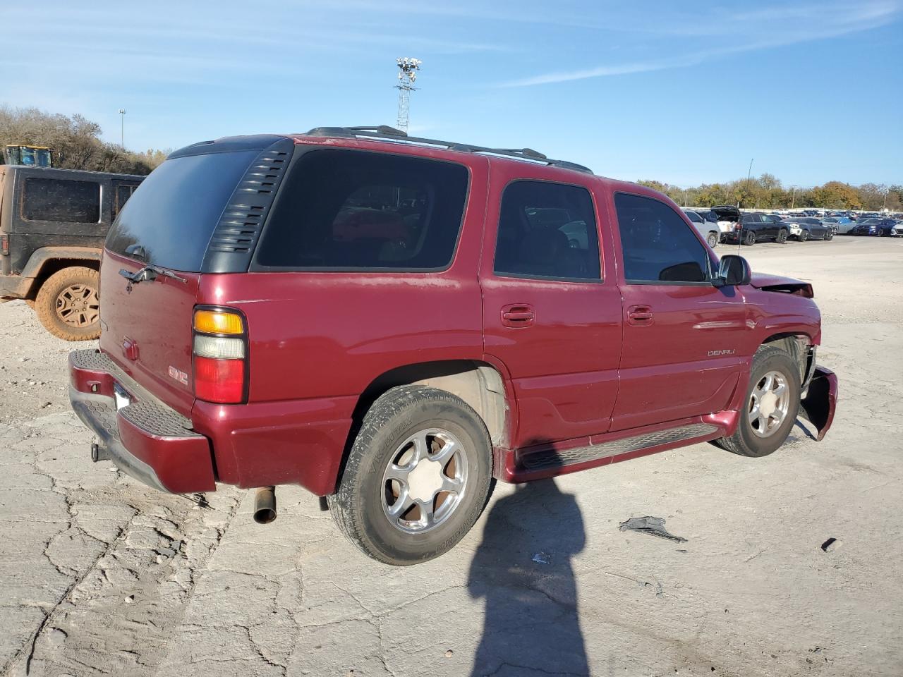 1GKEK63U25J235037 2005 GMC Yukon Denali