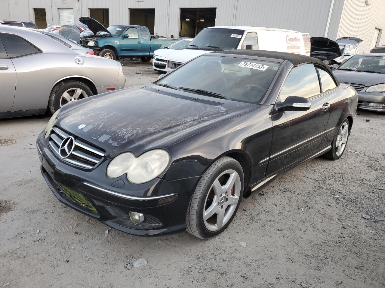 2007 Mercedes-Benz Clk 550 VIN: WDBTK72F07T082837 Lot: 79714153