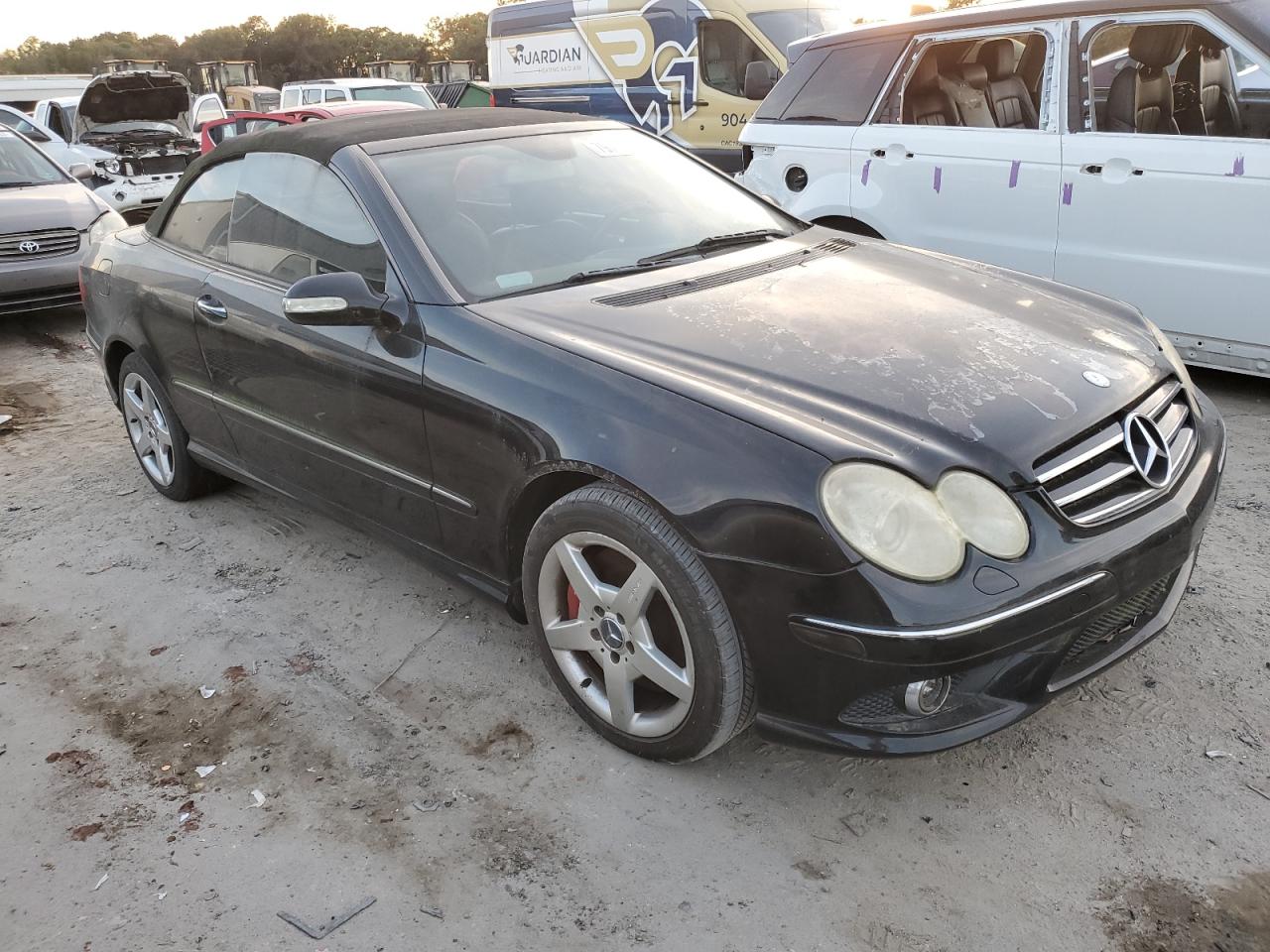 2007 Mercedes-Benz Clk 550 VIN: WDBTK72F07T082837 Lot: 79714153