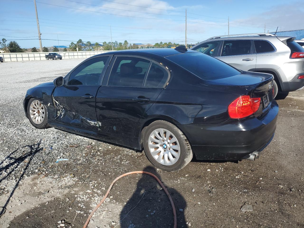 WBAPH73579A172795 2009 BMW 328 I