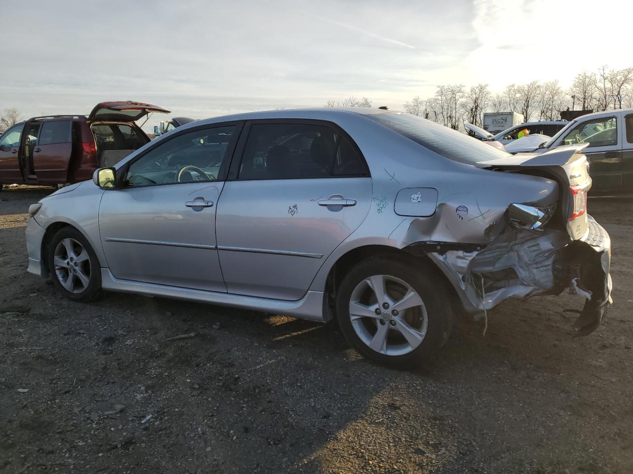 2T1BU4EE3BC744452 2011 Toyota Corolla Base