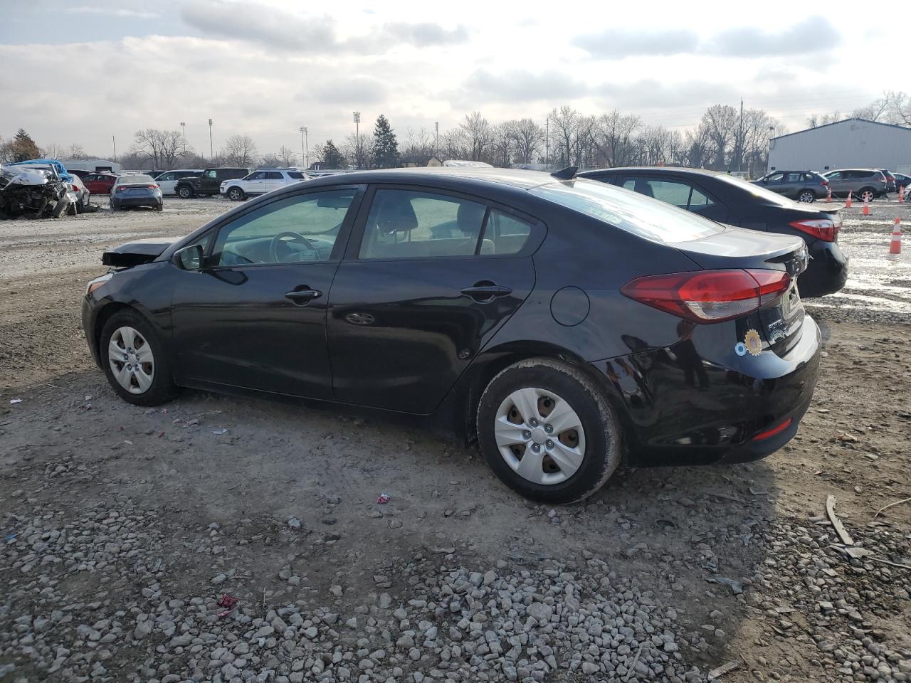 3KPFK4A77JE195546 2018 Kia Forte Lx