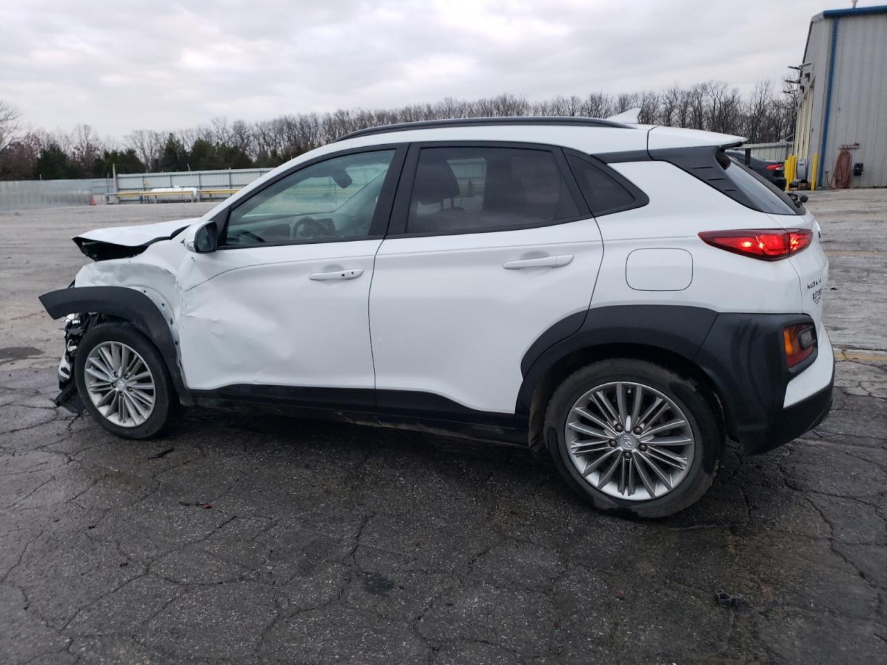 2021 Hyundai Kona Sel Plus VIN: KM8K62AA5MU617463 Lot: 86175784