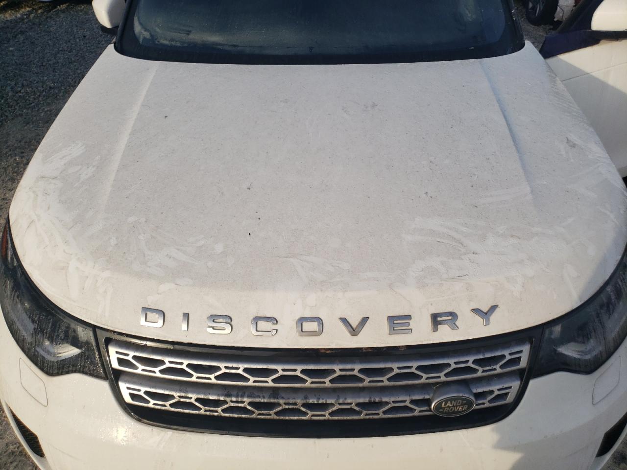 SALRHBBV3HA018981 2017 Land Rover Discovery Hse Luxury