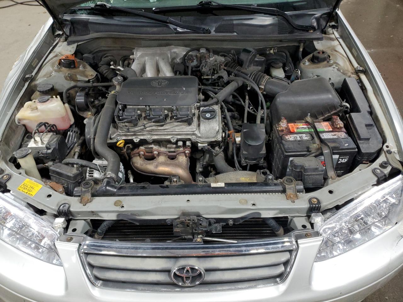 4T1BF22K21U960377 2001 Toyota Camry Le