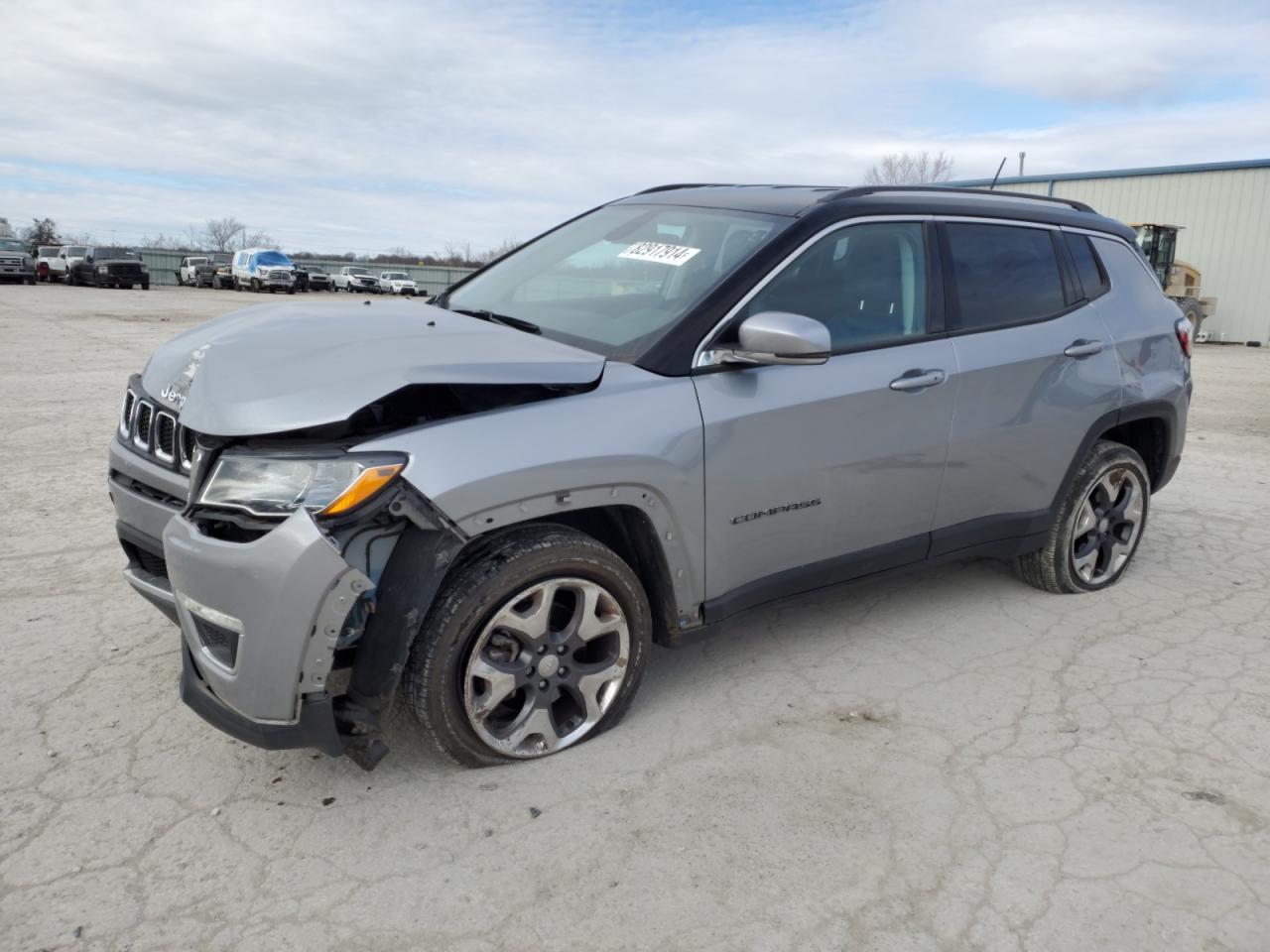 2019 Jeep Compass Limited VIN: 3C4NJDCB5KT639763 Lot: 82917914