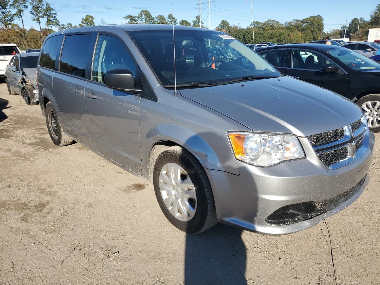 2C4RDGBG2KR623904 2019 Dodge Grand Caravan Se