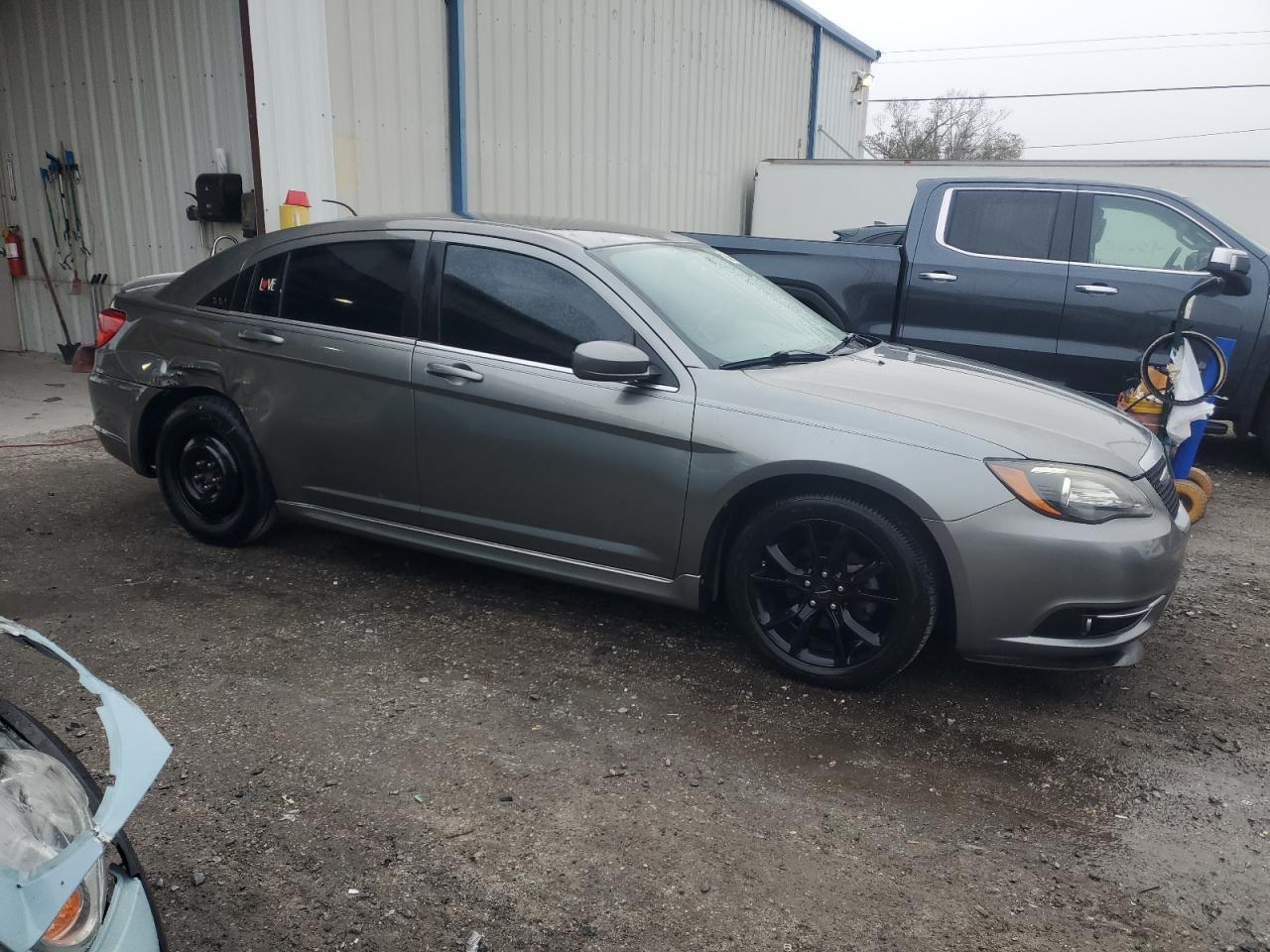 2013 Chrysler 200 Limited VIN: 1C3CCBCG4DN754878 Lot: 86689414