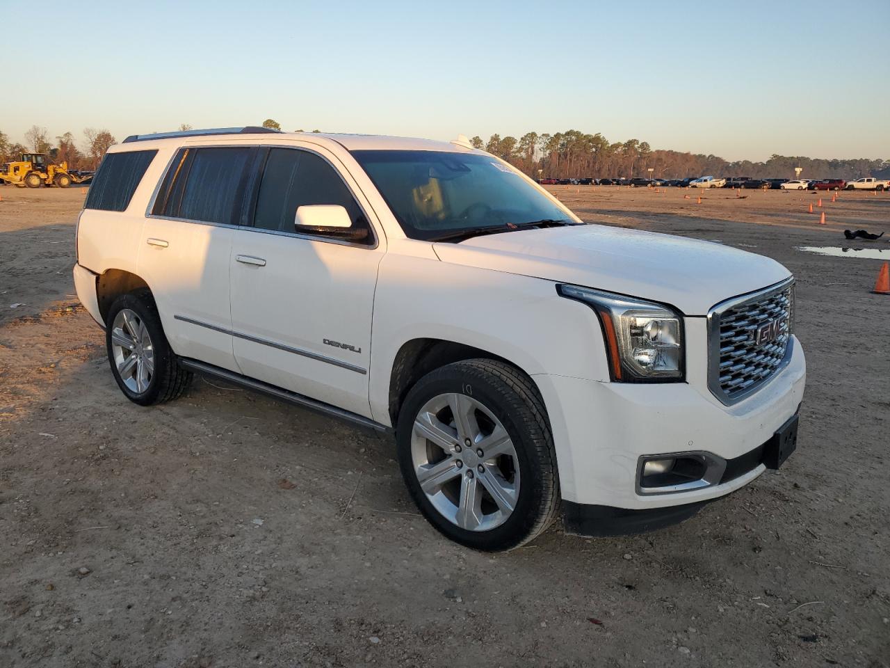 2019 GMC Yukon Denali VIN: 1GKS1CKJ6KR122376 Lot: 85943414