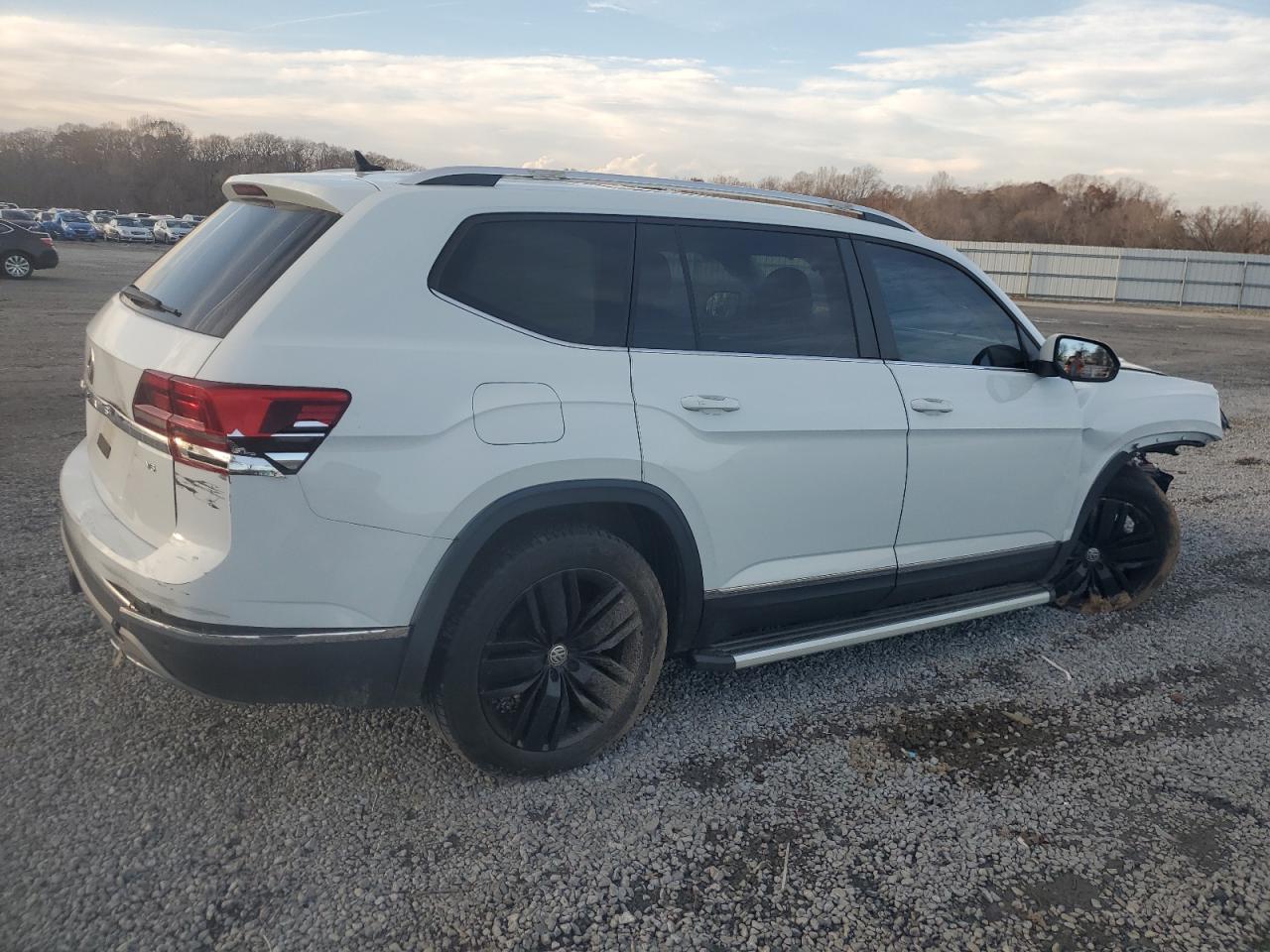 2018 Volkswagen Atlas Sel VIN: 1V2ER2CA0JC543164 Lot: 85440244