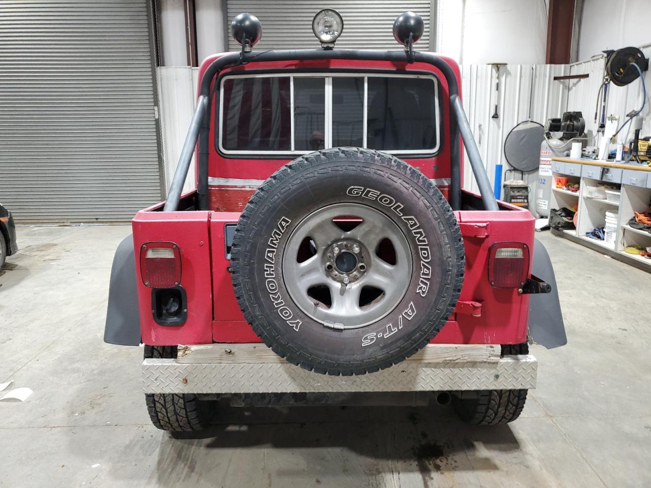 1992 Jeep Wrangler / Yj S VIN: 2J4FY19P6NJ530276 Lot: 85726464