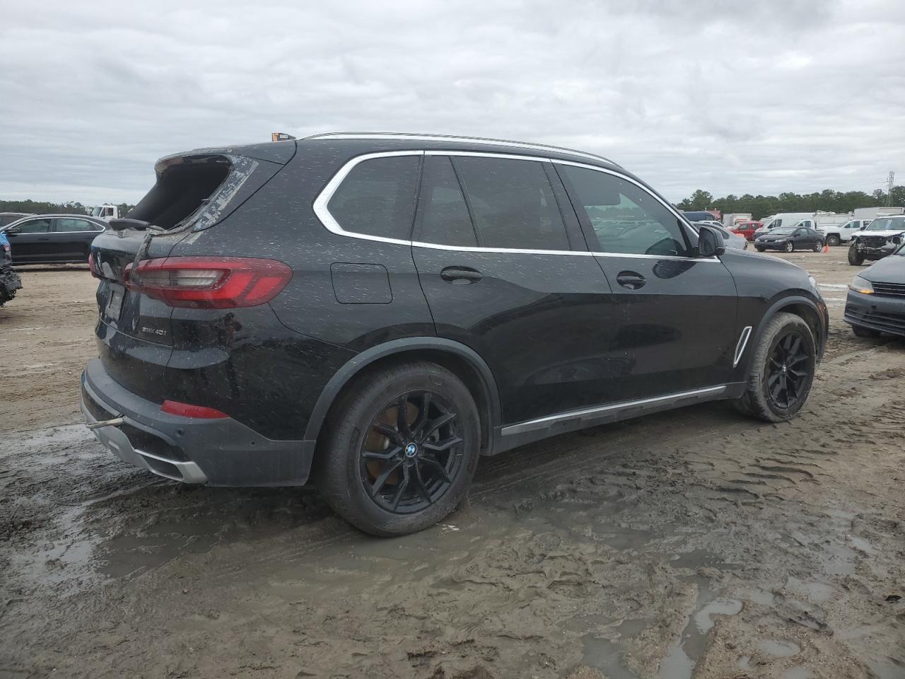 5UXCR4C08L9C56104 2020 BMW X5 Sdrive 40I