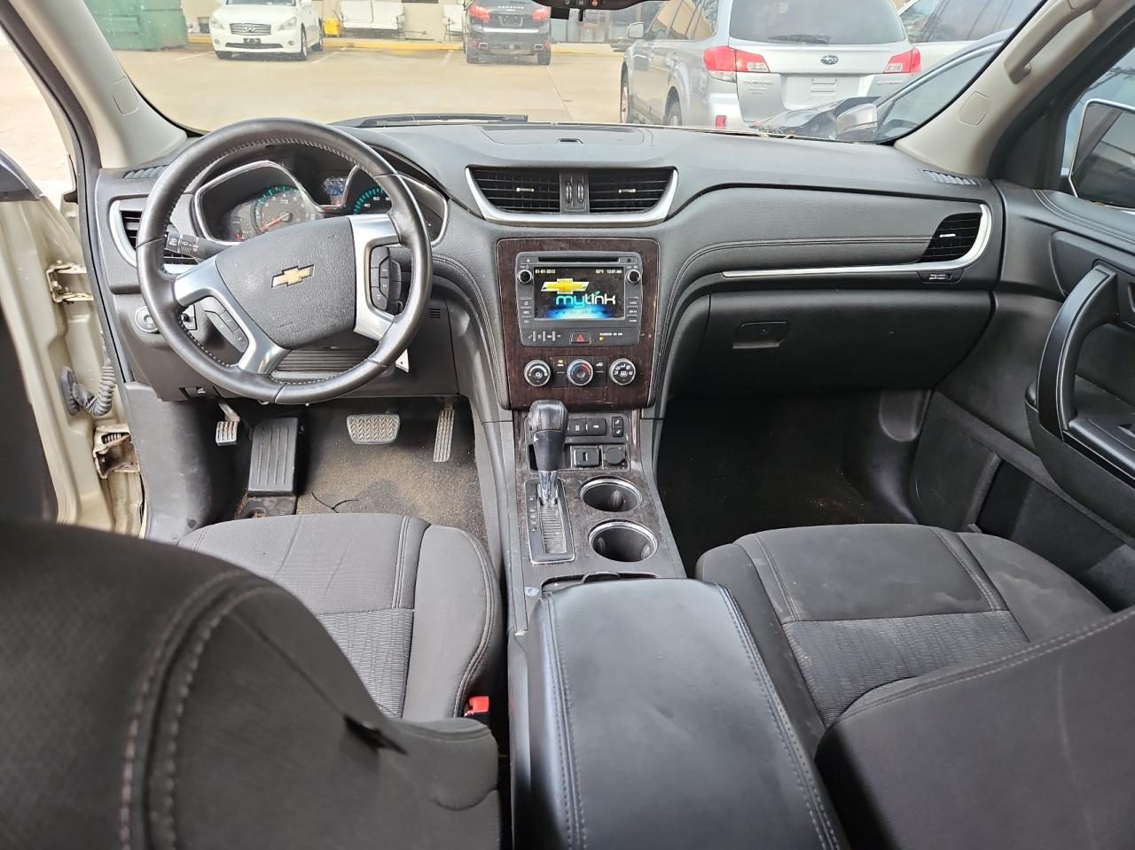 1GNKVGKD4GJ145251 2016 Chevrolet Traverse Lt