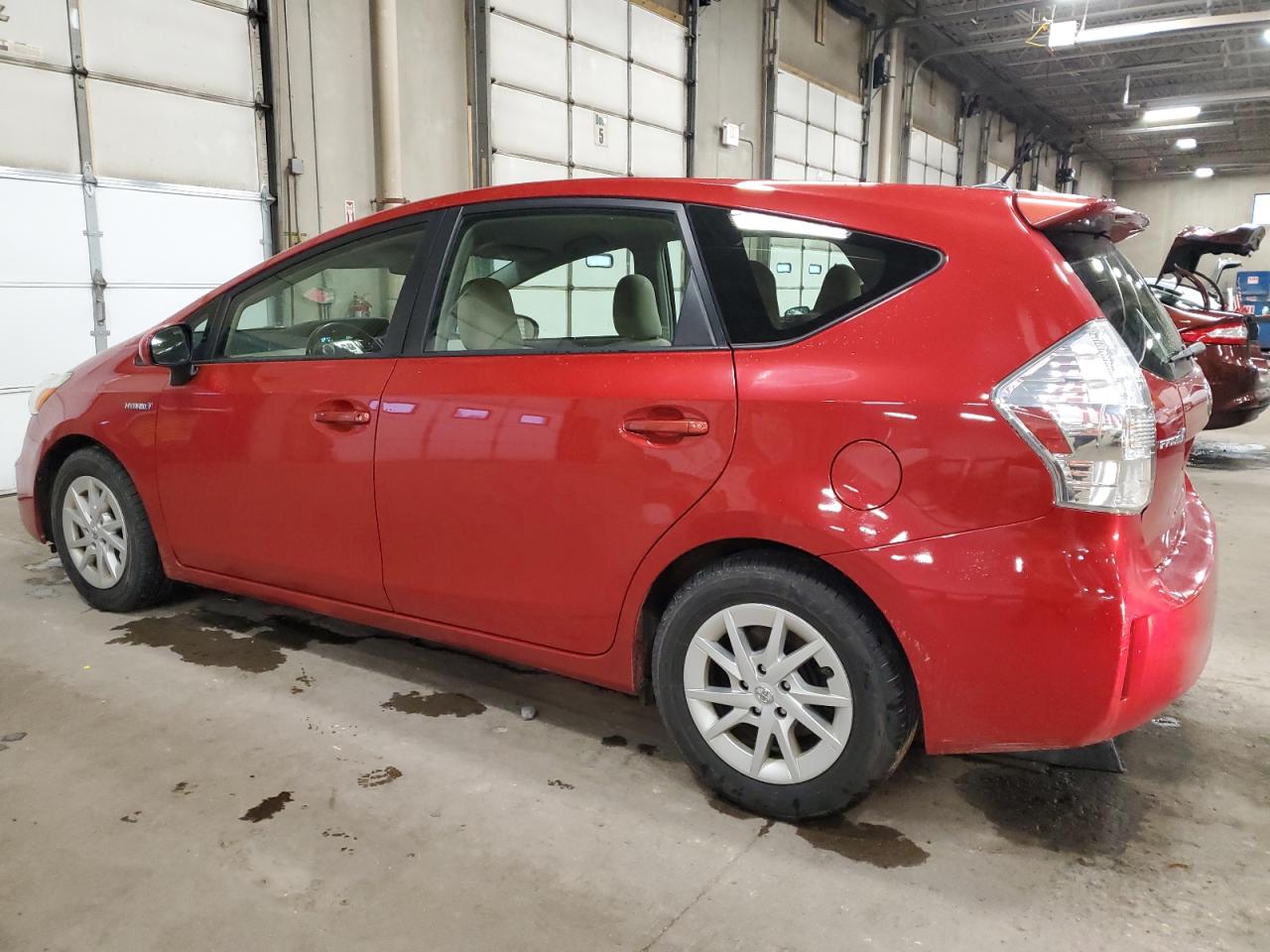 JTDZN3EU8E3293092 2014 Toyota Prius V