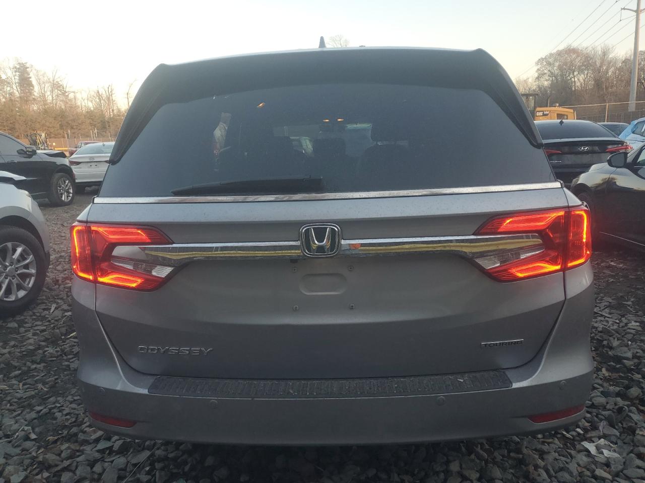 2019 Honda Odyssey Touring VIN: 5FNRL6H87KB109460 Lot: 84189834