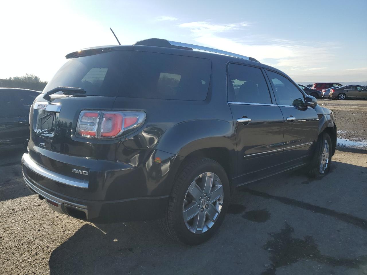 2014 GMC Acadia Denali VIN: 1GKKVTKD3EJ155756 Lot: 85632404