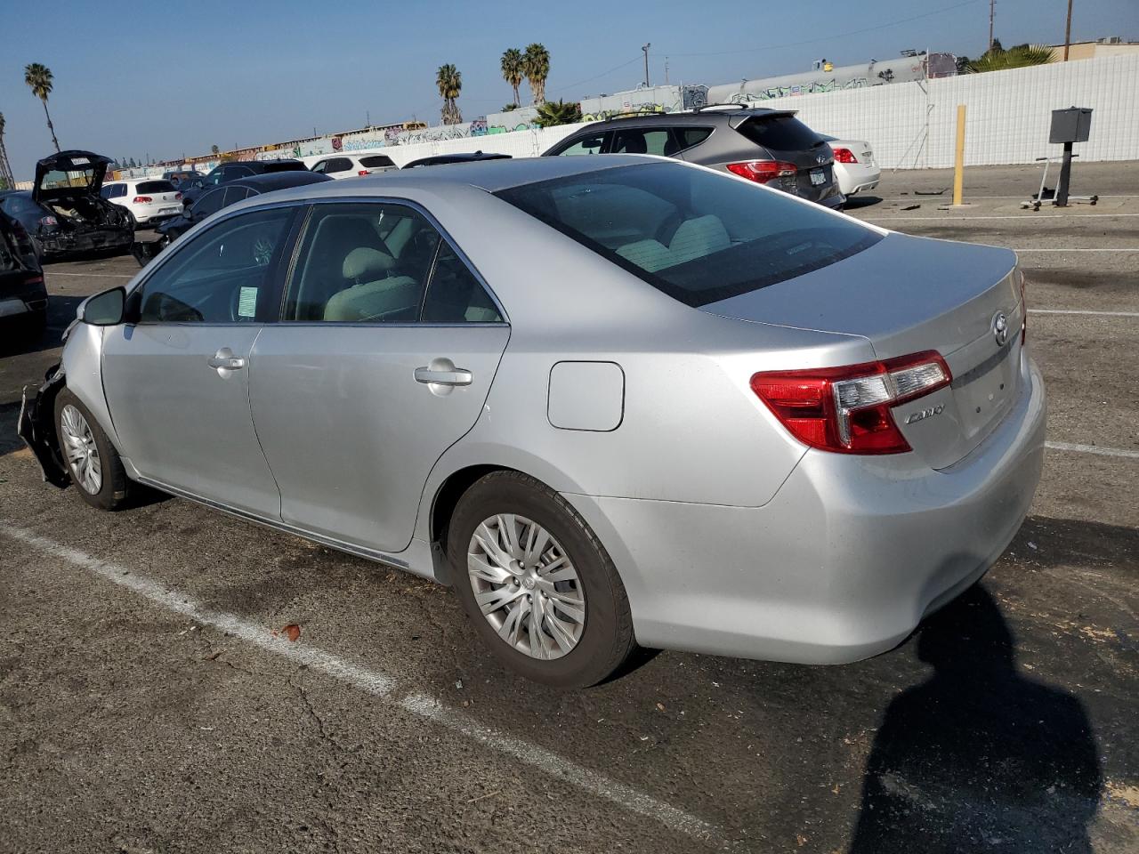 2014 Toyota Camry L VIN: 4T4BF1FK8ER443777 Lot: 86597214