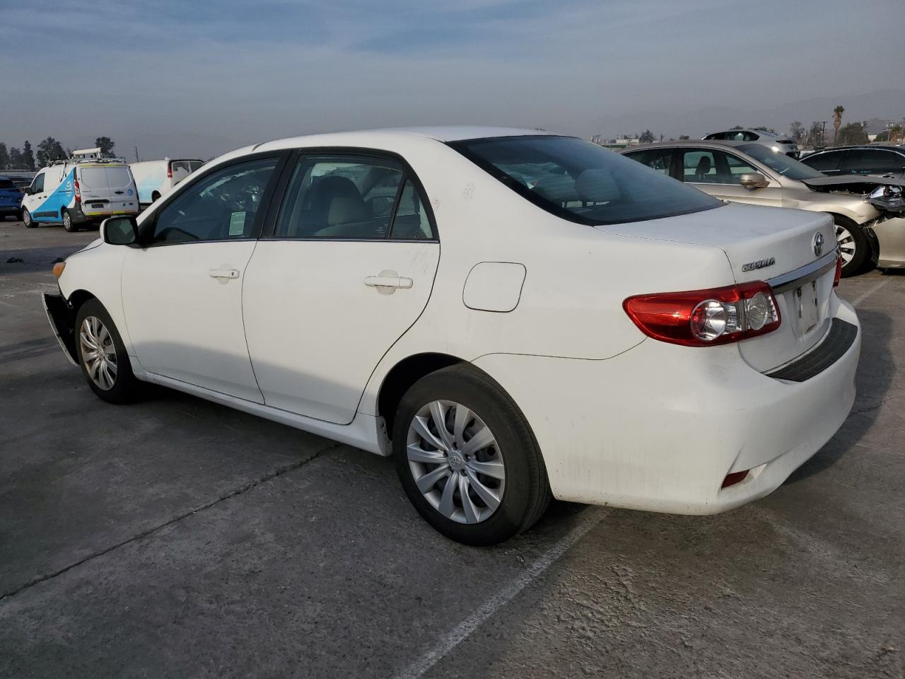 5YFBU4EE5DP104908 2013 Toyota Corolla Base