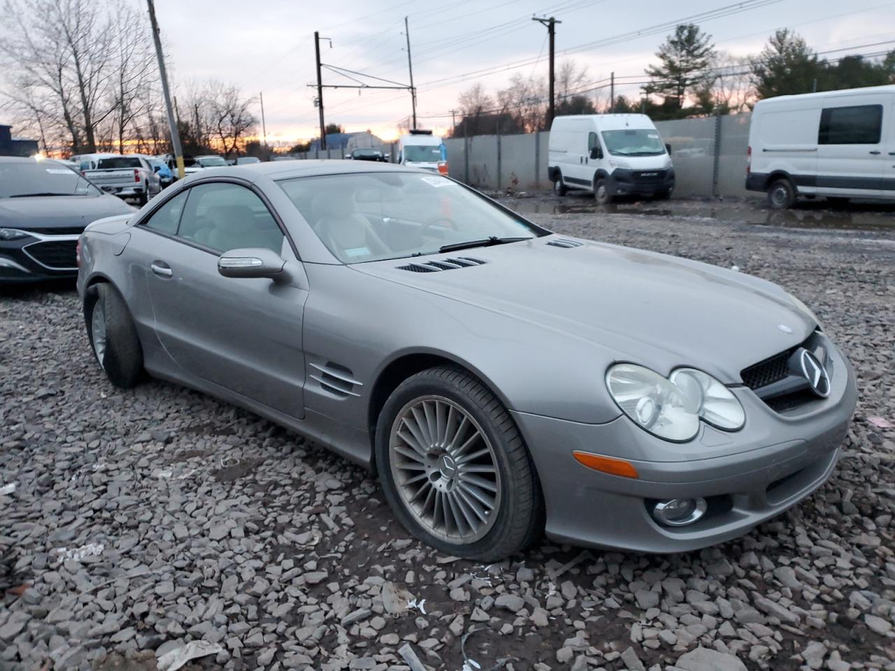 2007 Mercedes-Benz Sl 550 VIN: WDBSK71F47F122803 Lot: 83646184